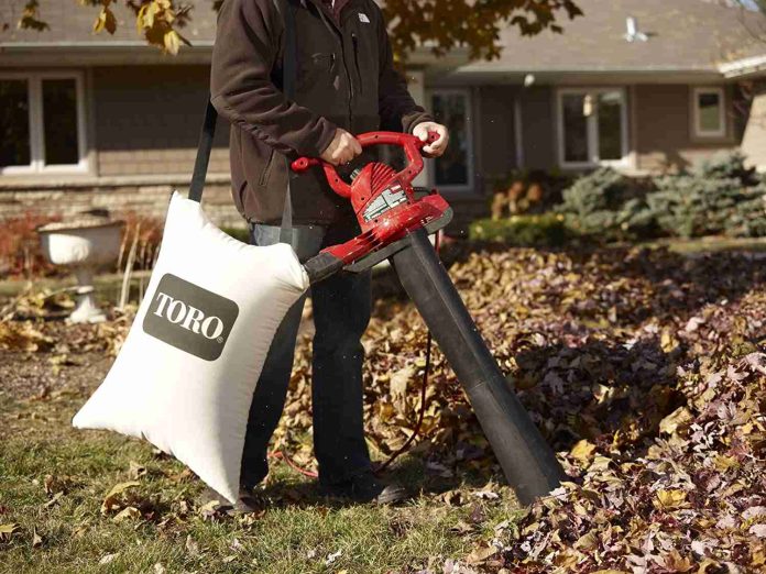 Toro 51619 Ultra Leaf Blower Vacuum