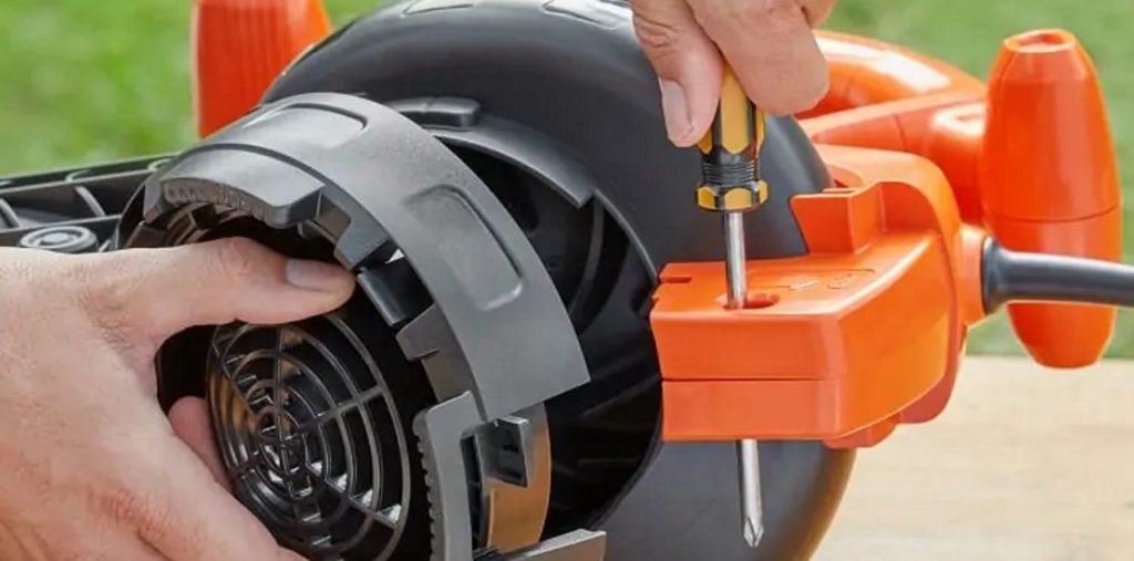 What Maintenance Does A Leaf Blower Require?