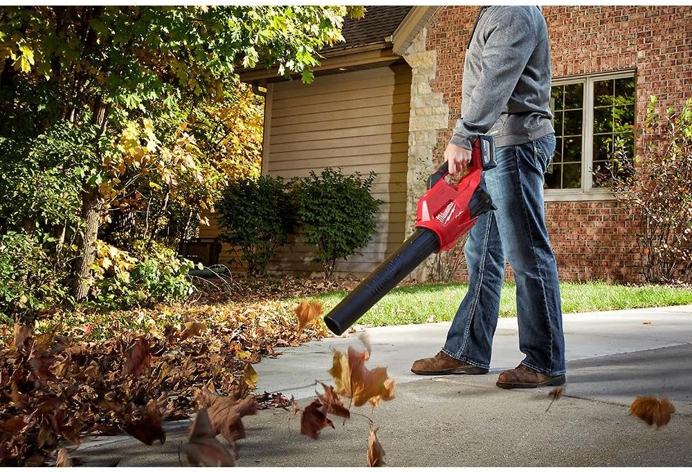 Milwaukee M18 FUEL 120 MPH 450 CFM 18-Volt Lithium Ion Brushless Cordless Handheld Blower (Battery Sold Separately)